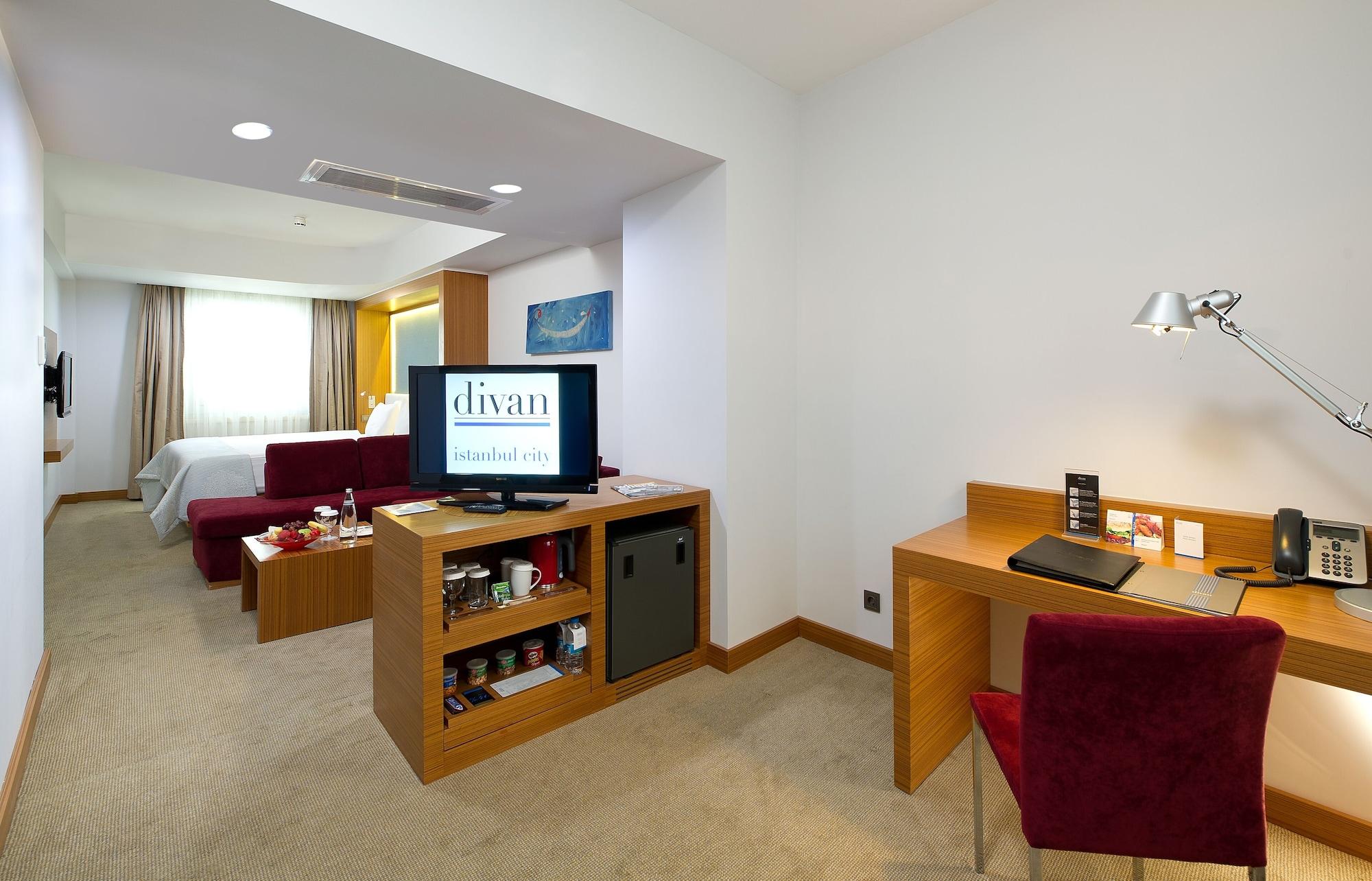 Divan Istanbul City Exterior photo